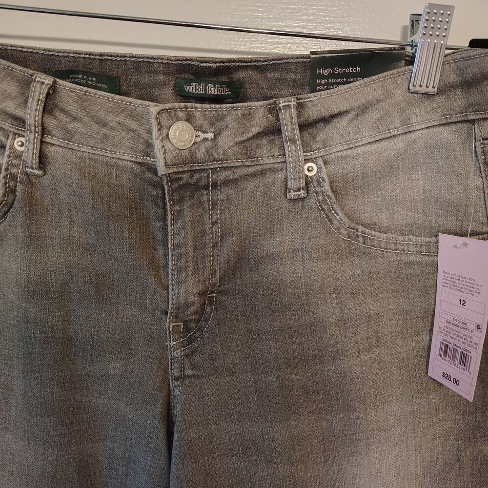 Wild Fable Flare Jeans Size 12 Mid Rise Gray Wash Stretch Denim - Picture 6 of 7